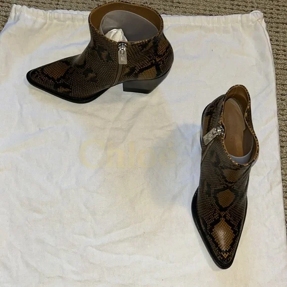 NEW Chloe Rylee Zip Booties 40 - Picture 11 of 11
